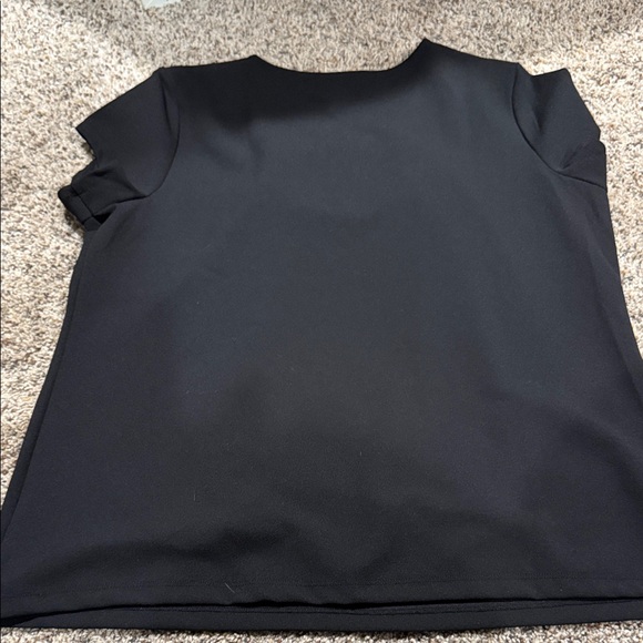 Liz Claiborne Classic Black Blouse - Picture 2 of 3